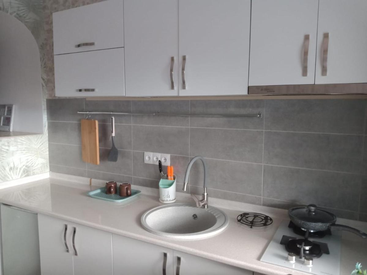 Kacharava Apartments Tbilisi Buitenkant foto