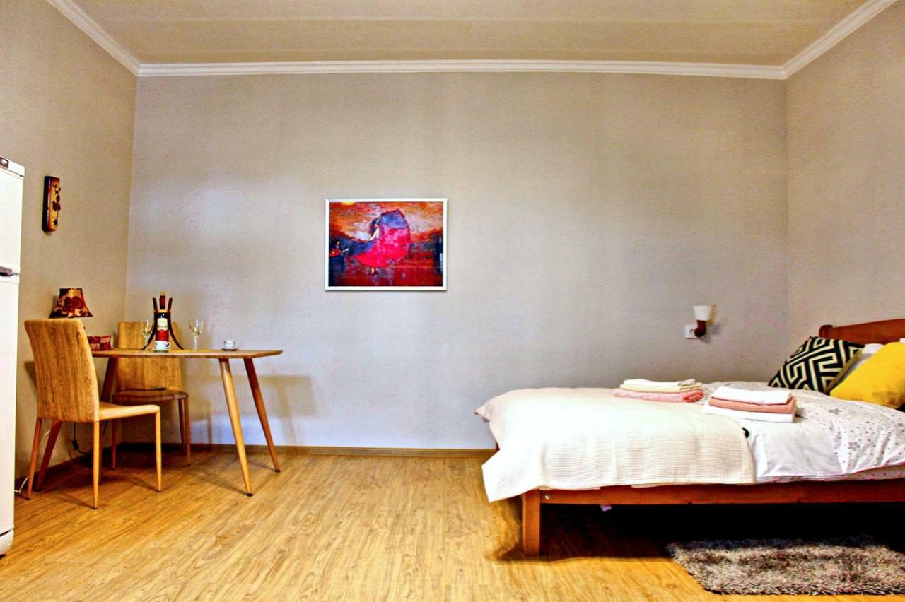 Kacharava Apartments Tbilisi Buitenkant foto