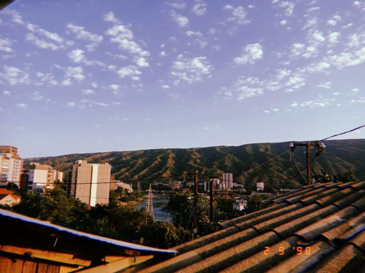 Kacharava Apartments Tbilisi Buitenkant foto
