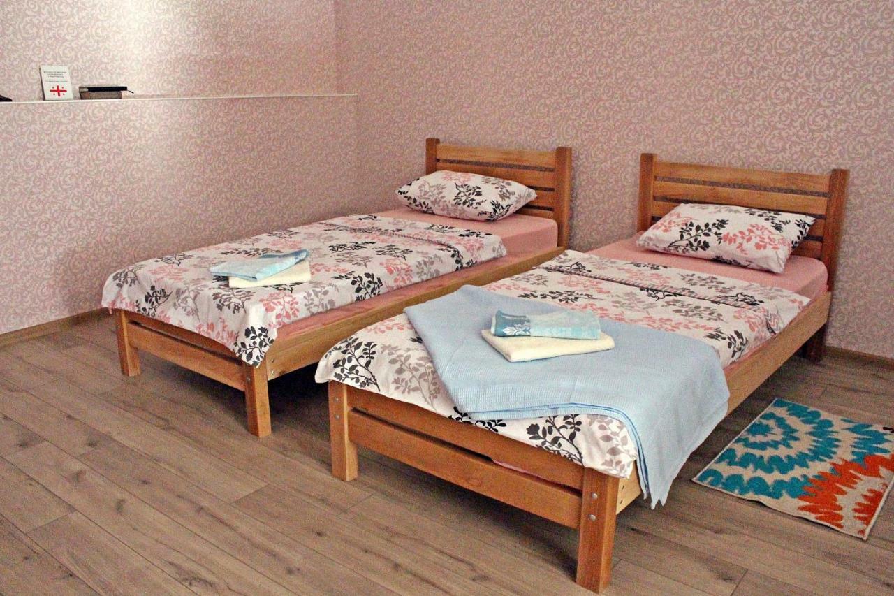 Kacharava Apartments Tbilisi Buitenkant foto